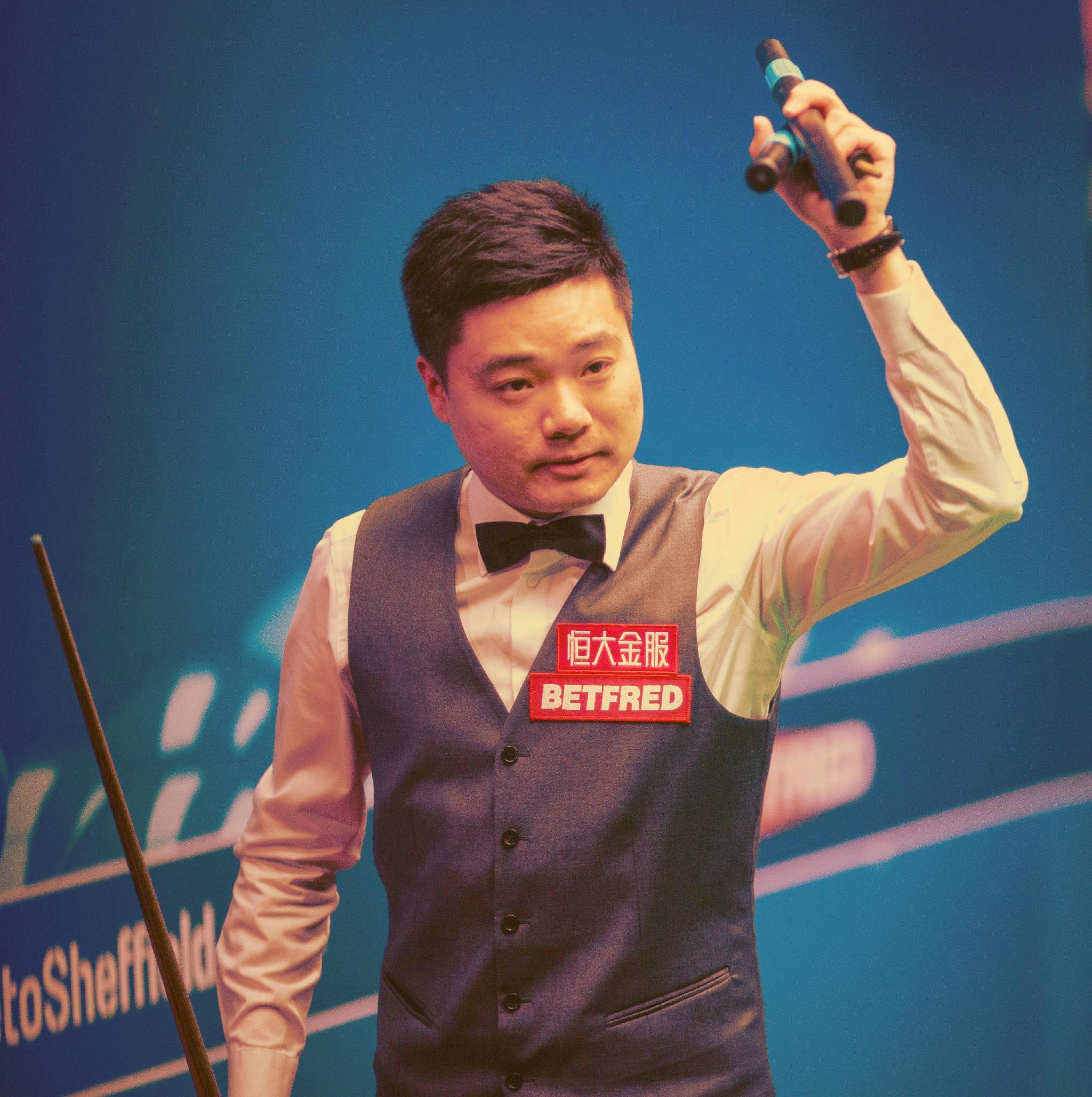 约维奇与一 约维奇与一